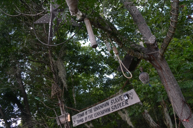 Tomb of Unknown Slave w Noose